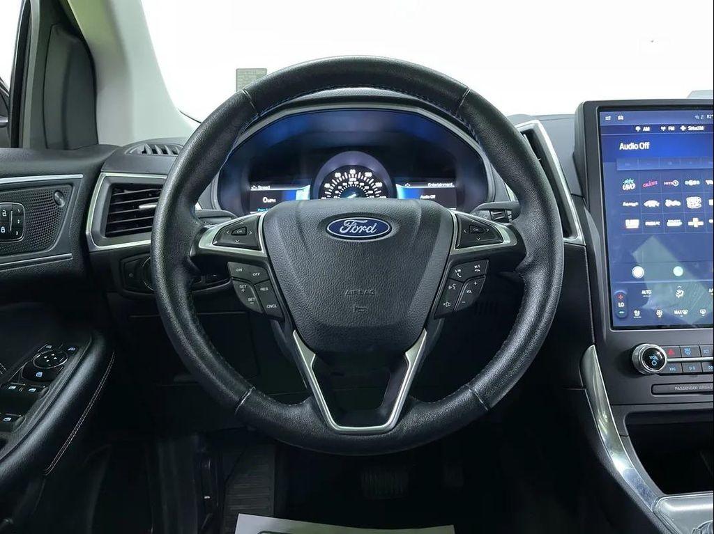 used 2024 Ford Edge car, priced at $26,988