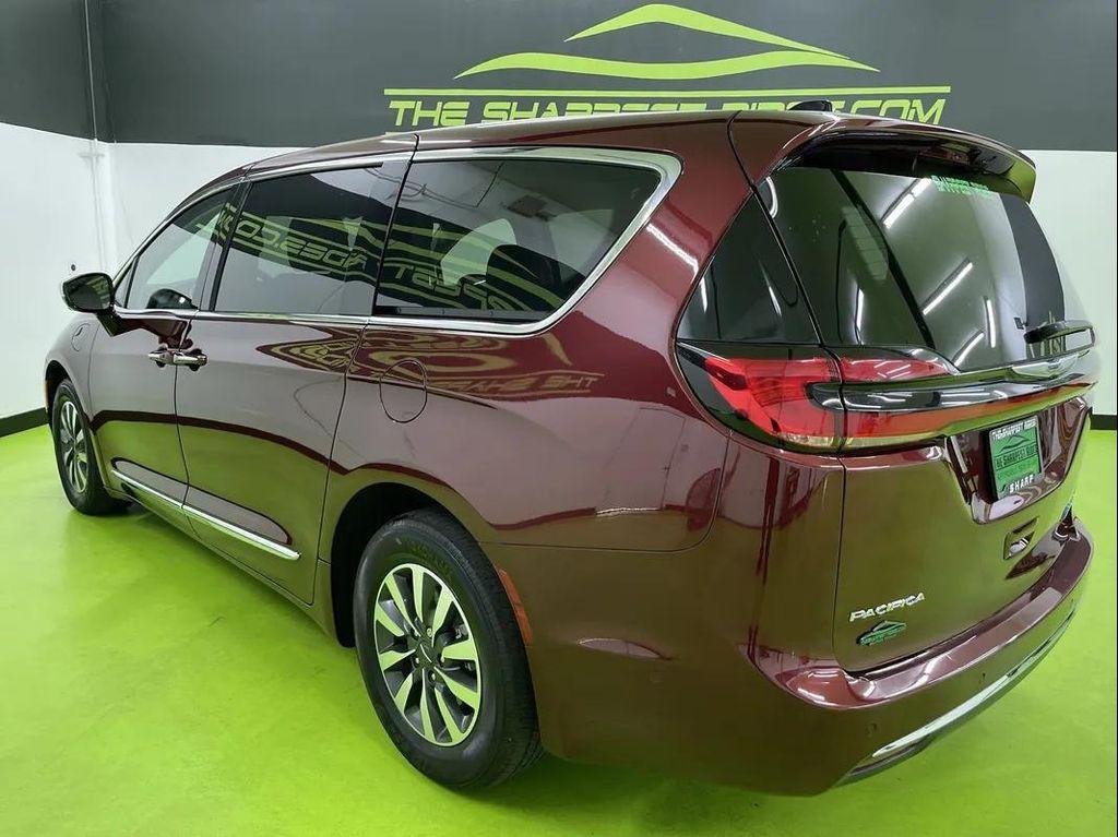 used 2023 Chrysler Pacifica Hybrid car, priced at $26,988