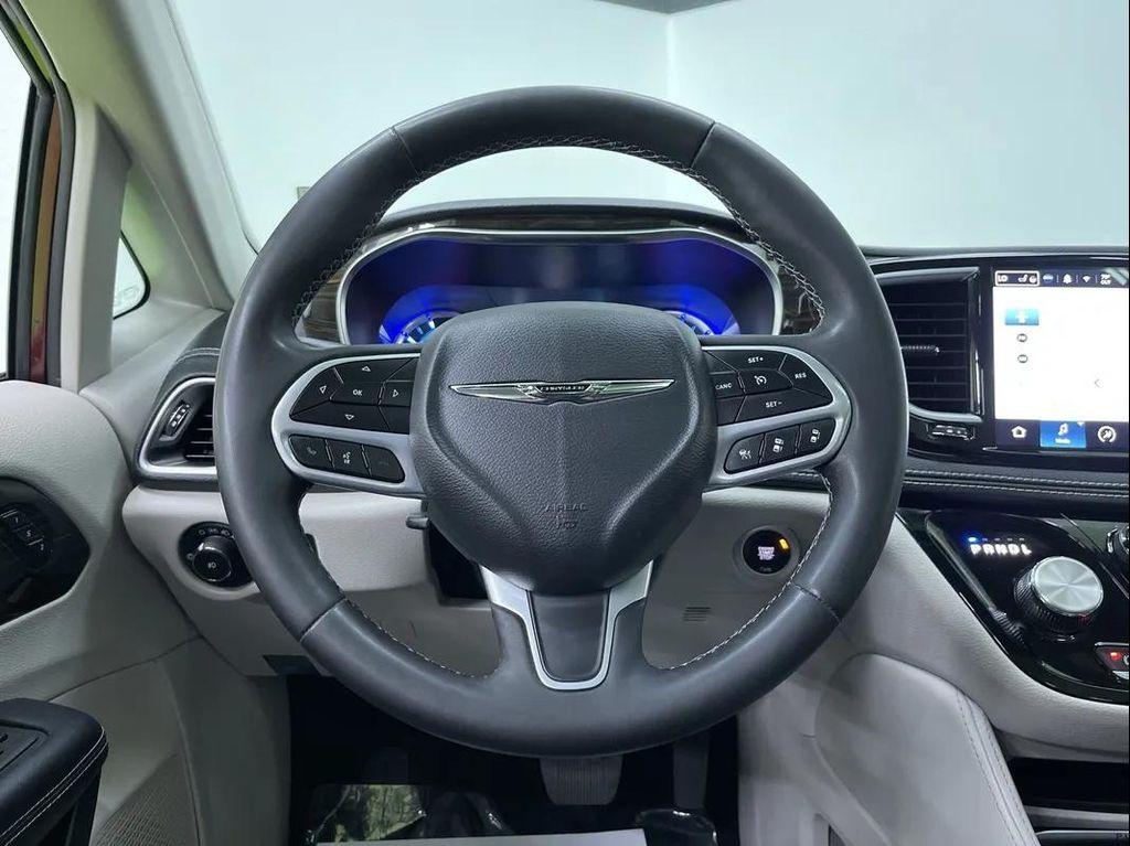 used 2023 Chrysler Pacifica Hybrid car, priced at $26,988