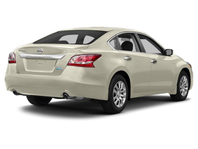 used 2015 Nissan Altima car