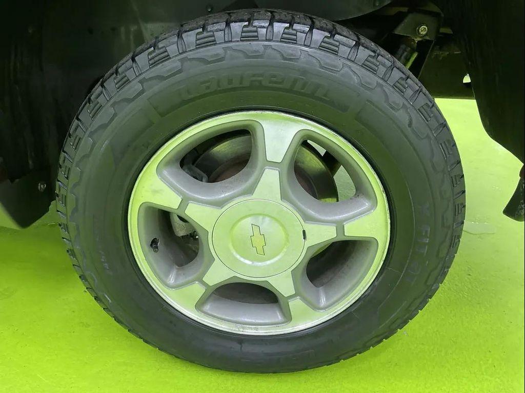 used 2005 Chevrolet TrailBlazer EXT car, priced at $2,988