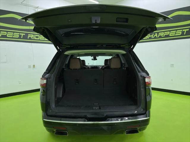used 2020 Chevrolet Traverse car, priced at $22,988