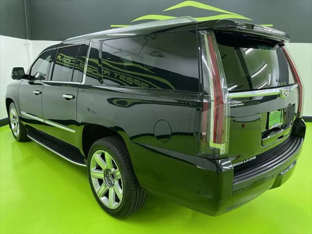 used 2018 Cadillac Escalade ESV car, priced at $28,988