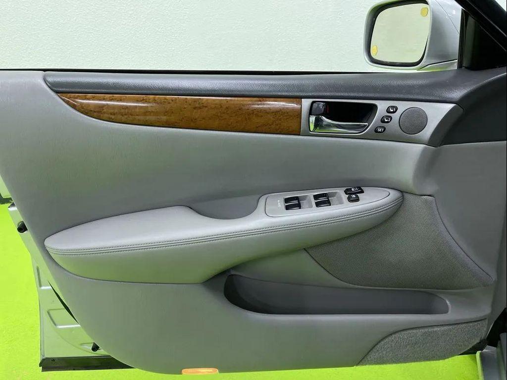 used 2005 Lexus ES 330 car, priced at $8,988