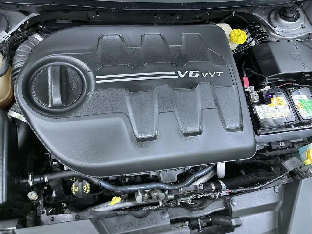 used 2014 Jeep Cherokee car, priced at $12,988