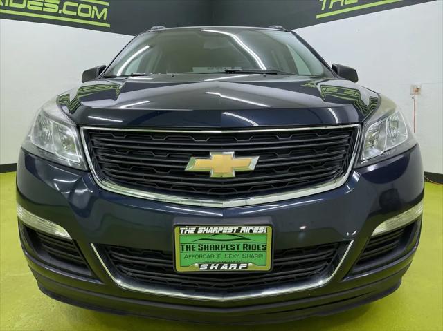 used 2015 Chevrolet Traverse car, priced at $13,988