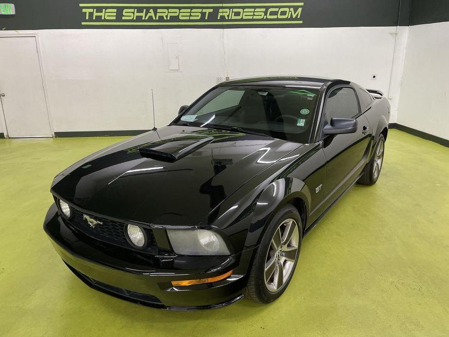 used 2008 Ford Mustang car