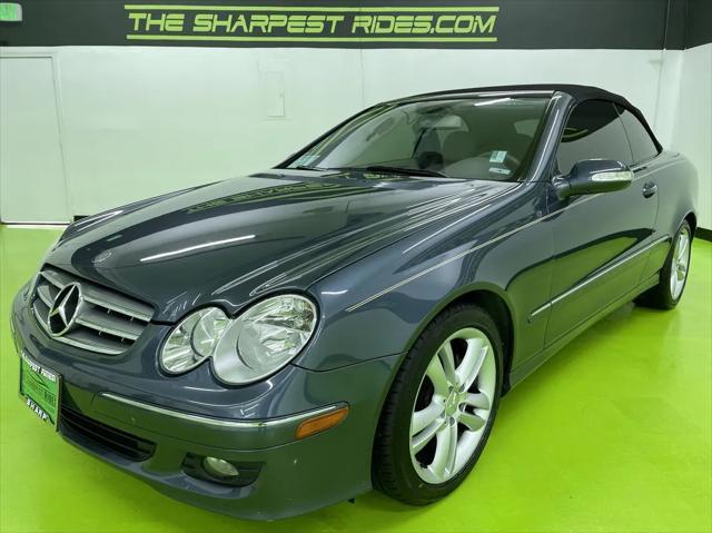 used 2006 Mercedes-Benz CLK-Class car, priced at $10,988