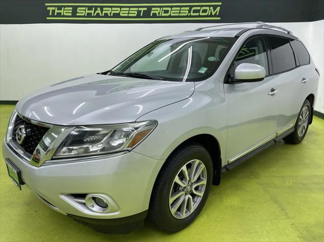 used 2014 Nissan Pathfinder car, priced at $10,988