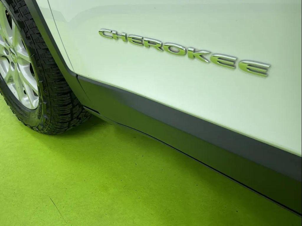 used 2015 Jeep Cherokee car, priced at $11,988