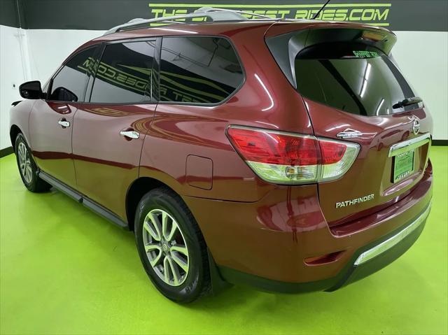 used 2016 Nissan Pathfinder car, priced at $11,988