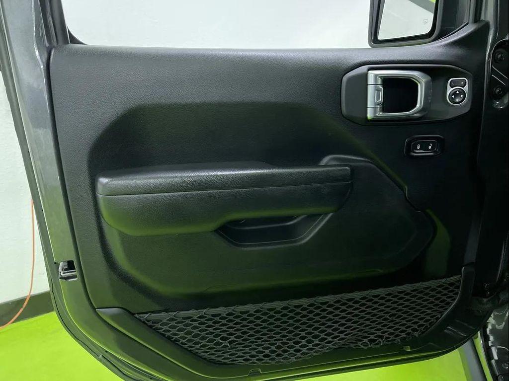 used 2021 Jeep Gladiator car, priced at $30,988