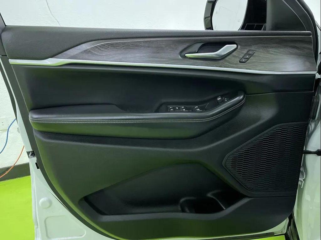 used 2023 Jeep Grand Cherokee L car, priced at $30,988