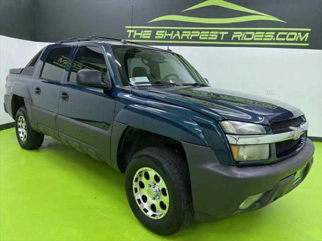 used 2005 Chevrolet Avalanche car, priced at $7,988