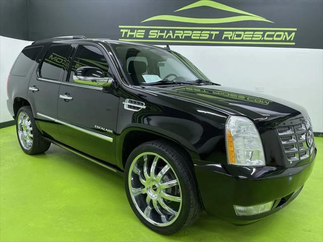 used 2013 Cadillac Escalade car, priced at $25,988