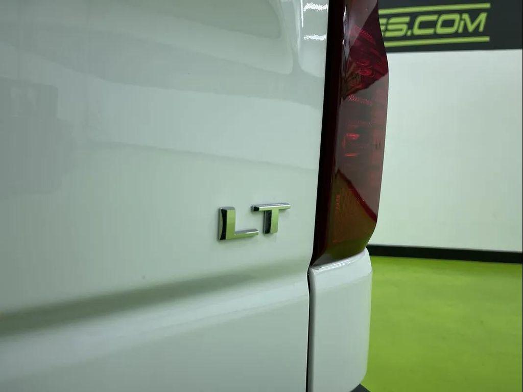 used 2025 Chevrolet Silverado 1500 car, priced at $50,988