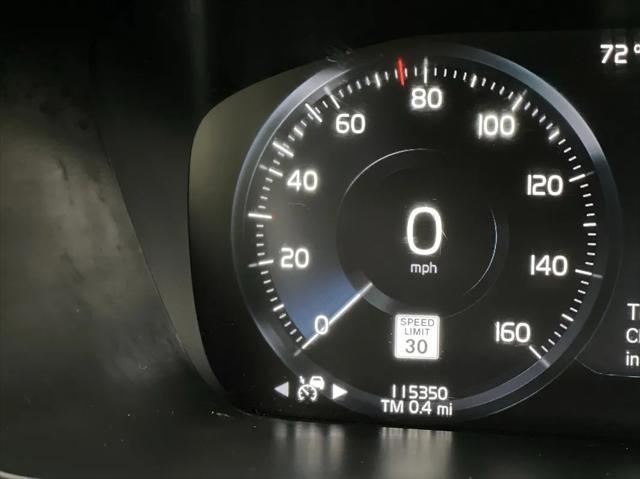 used 2018 Volvo XC90 car, priced at $18,988