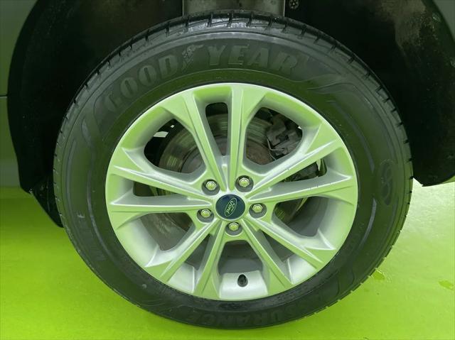 used 2017 Ford Escape car