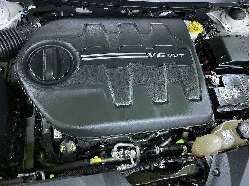 used 2019 Jeep Cherokee car, priced at $17,488