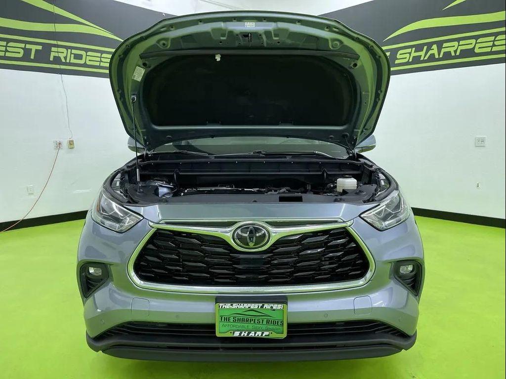 used 2021 Toyota Highlander car, priced at $36,988