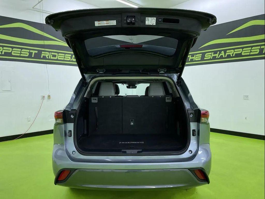 used 2021 Toyota Highlander car, priced at $36,988