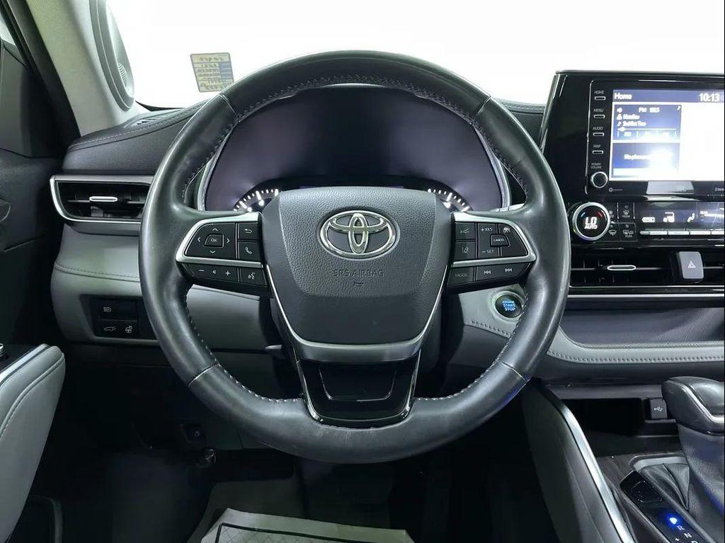 used 2021 Toyota Highlander car, priced at $36,988