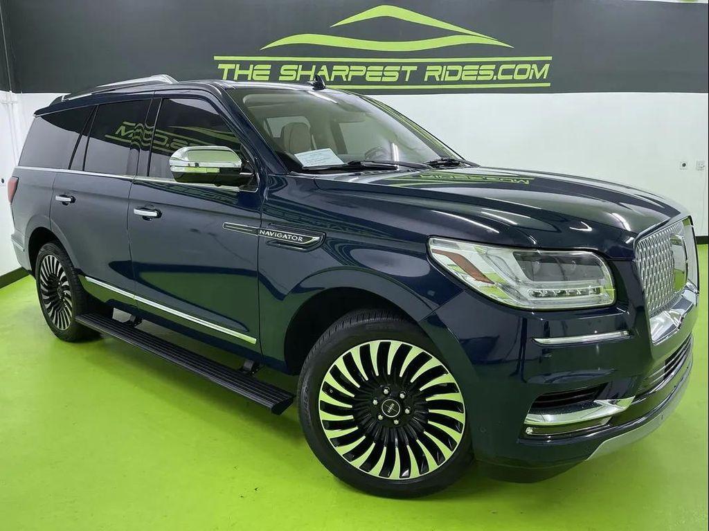 used 2019 Lincoln Navigator car, priced at $34,988
