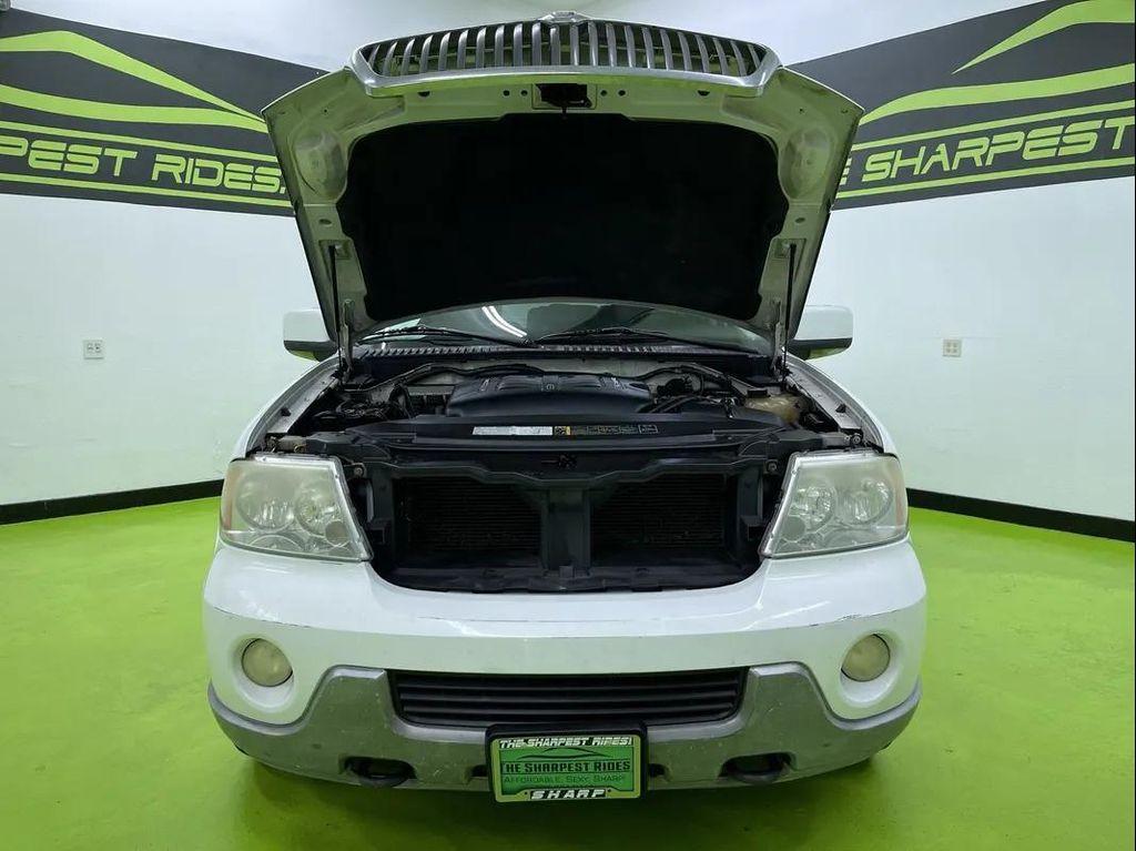 used 2003 Lincoln Navigator car, priced at $3,488