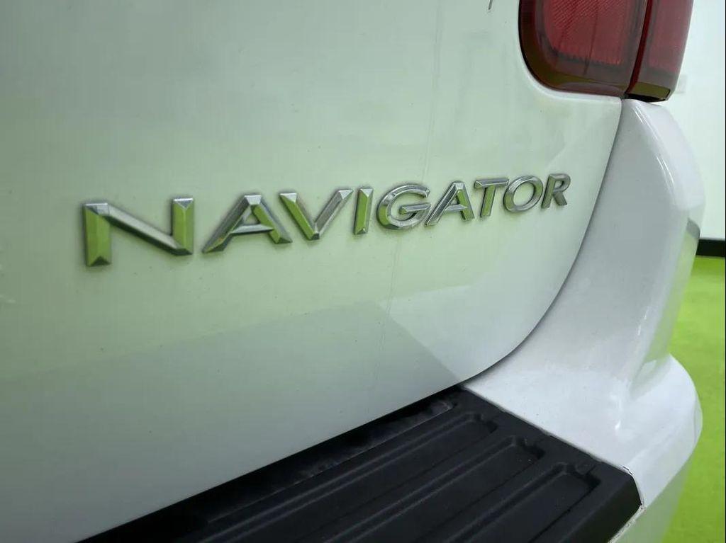 used 2003 Lincoln Navigator car, priced at $3,488