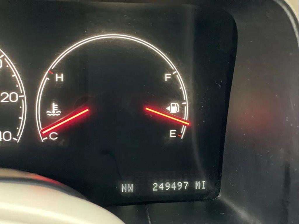 used 2003 Lincoln Navigator car, priced at $3,488