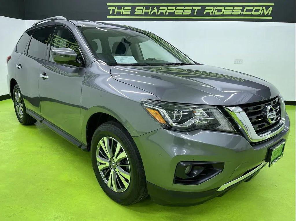 used 2020 Nissan Pathfinder car, priced at $16,488