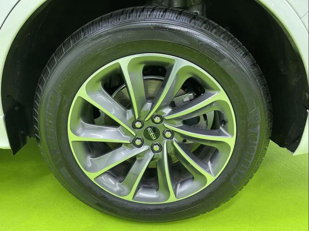 used 2020 Lincoln Aviator car, priced at $31,988