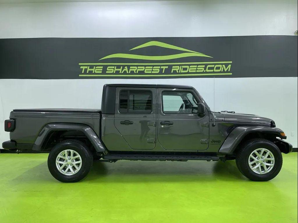 used 2023 Jeep Gladiator car, priced at $30,988