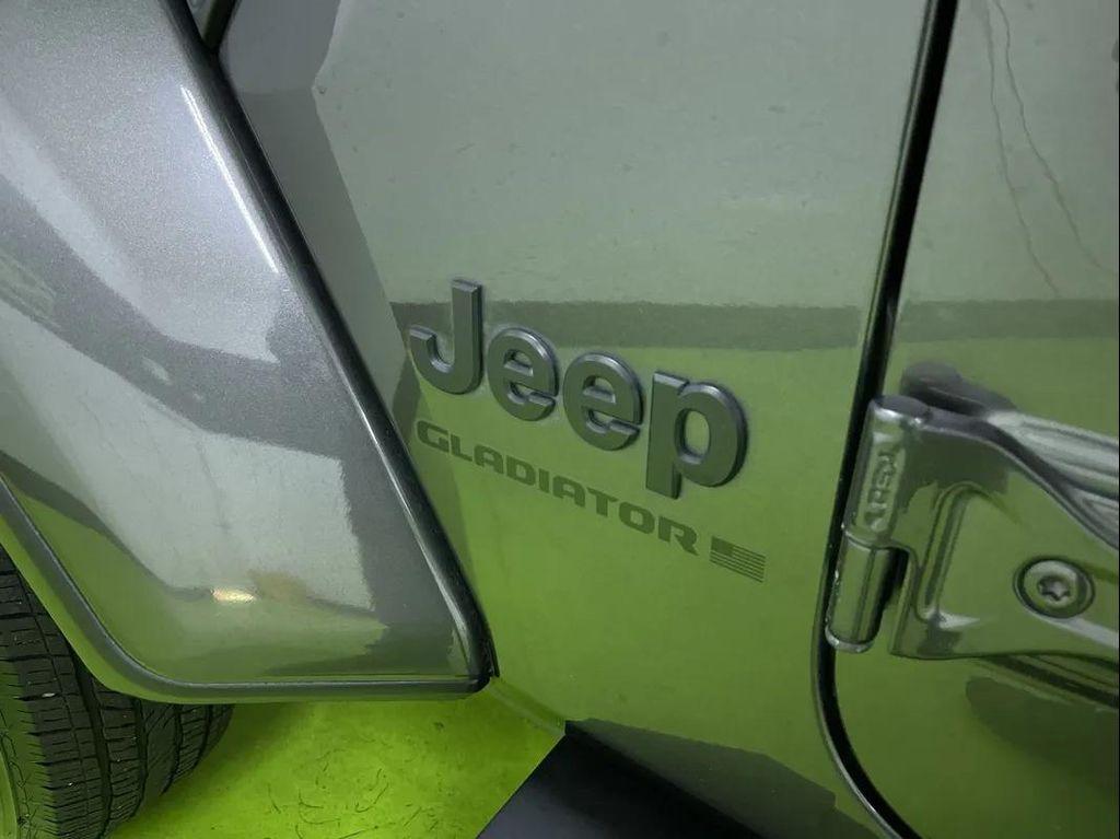 used 2023 Jeep Gladiator car, priced at $30,988