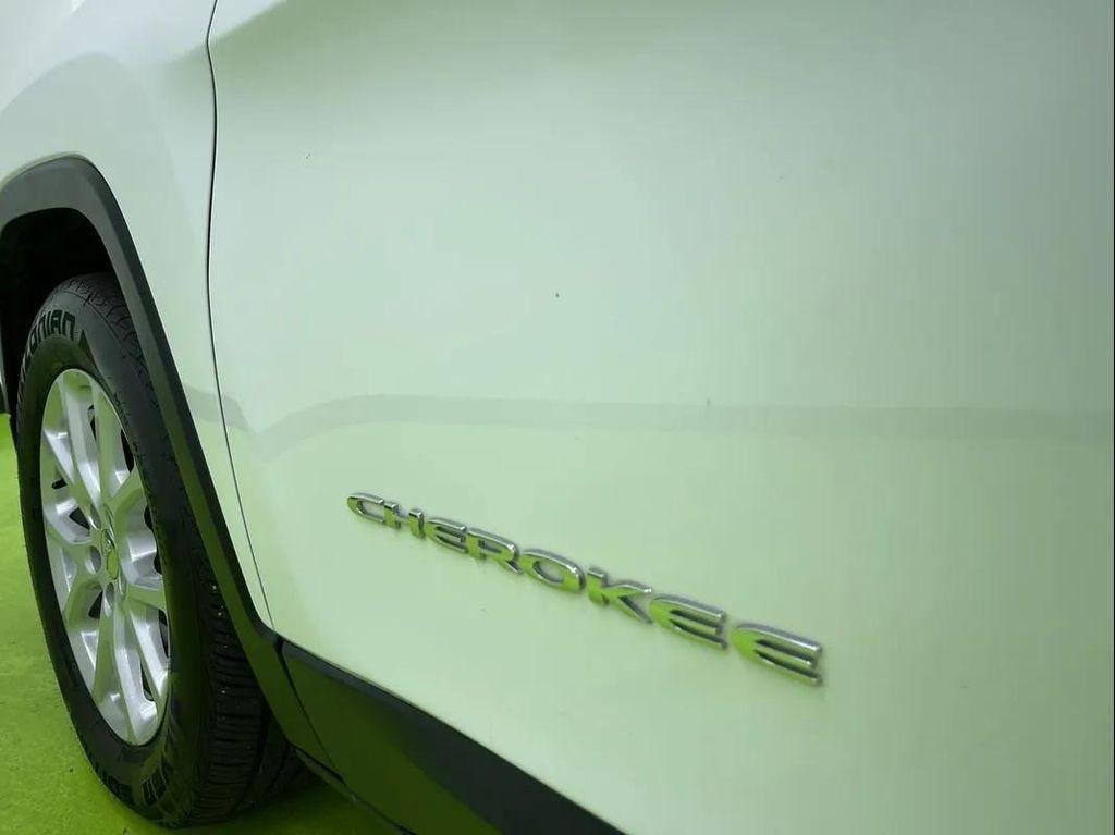 used 2018 Jeep Cherokee car, priced at $11,988
