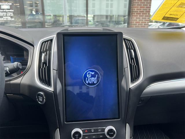 used 2022 Ford Edge car, priced at $24,299