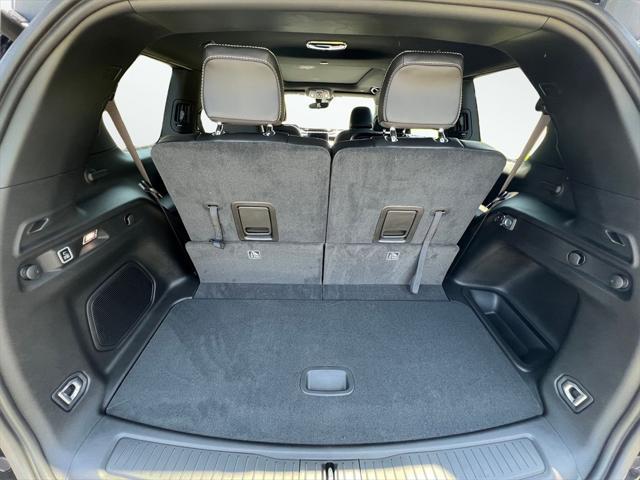 new 2025 Jeep Grand Cherokee L car, priced at $50,090
