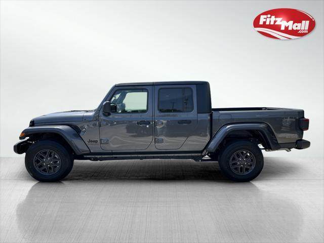 new 2024 Jeep Gladiator car, priced at $44,362