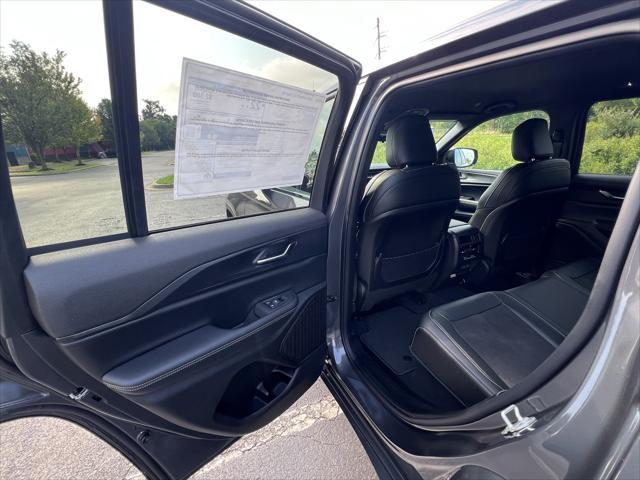 new 2024 Jeep Grand Cherokee car, priced at $44,629