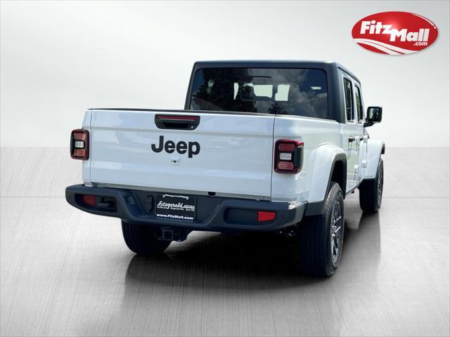 new 2024 Jeep Gladiator car, priced at $40,931