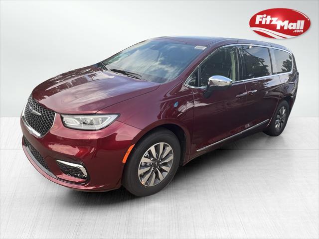 new 2023 Chrysler Pacifica Hybrid car, priced at $52,050