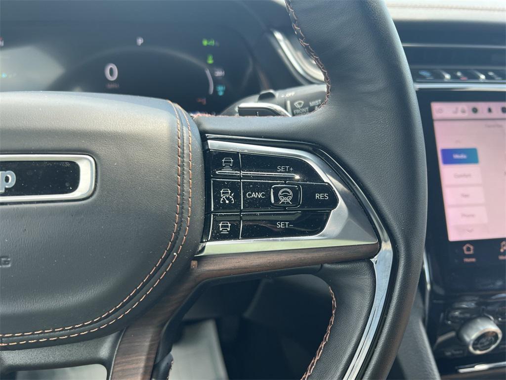 used 2022 Jeep Grand Cherokee 4xe car, priced at $39,155