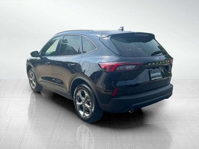 used 2025 Ford Escape car, priced at $29,899