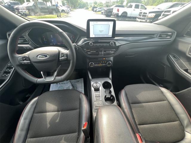 used 2025 Ford Escape car, priced at $29,899