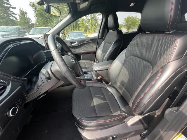 used 2025 Ford Escape car, priced at $29,899