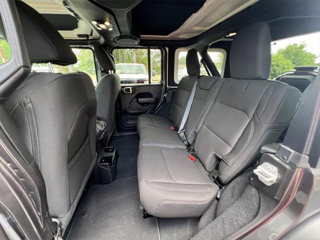 used 2022 Jeep Wrangler Unlimited car, priced at $32,300