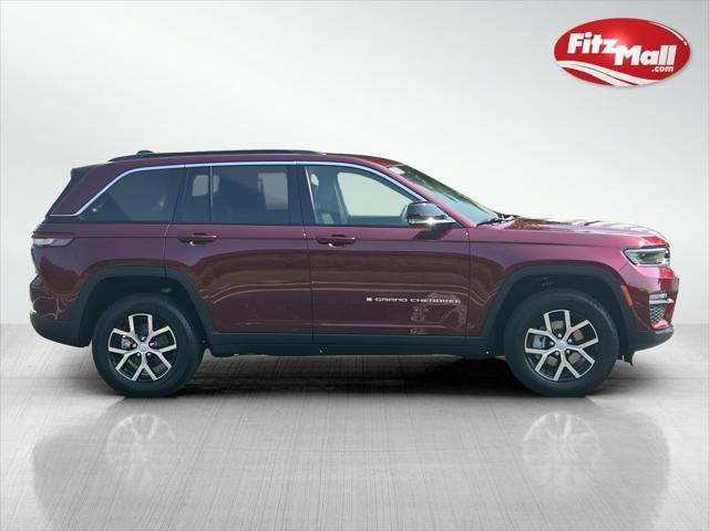 new 2024 Jeep Grand Cherokee car, priced at $42,949