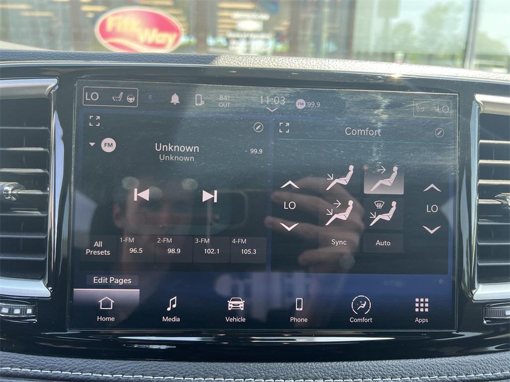 used 2024 Chrysler Pacifica car, priced at $28,999