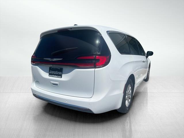used 2024 Chrysler Pacifica car, priced at $31,899