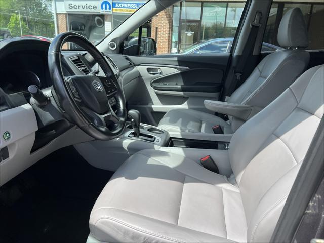 used 2020 Honda Pilot car, priced at $26,999